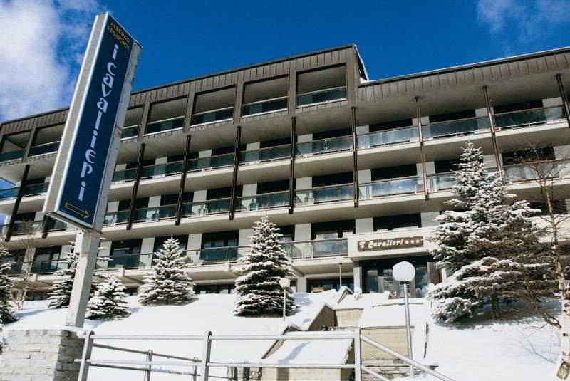 Hotel Ski Club I Cavalieri Rta Colle Colle Sestriere Exteriér fotografie