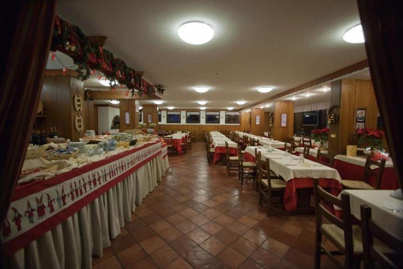 Hotel Ski Club I Cavalieri Rta Colle Colle Sestriere Exteriér fotografie